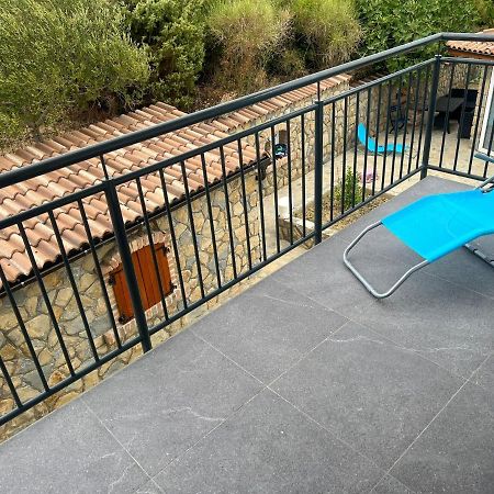 Apartmani Lana Rab Town Zewnętrze zdjęcie